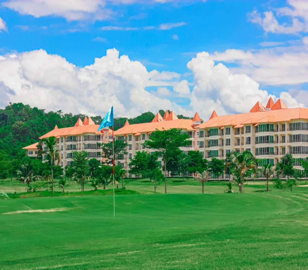 Happy City Golf & Resort Chiang Rai Ngoại thất bức ảnh